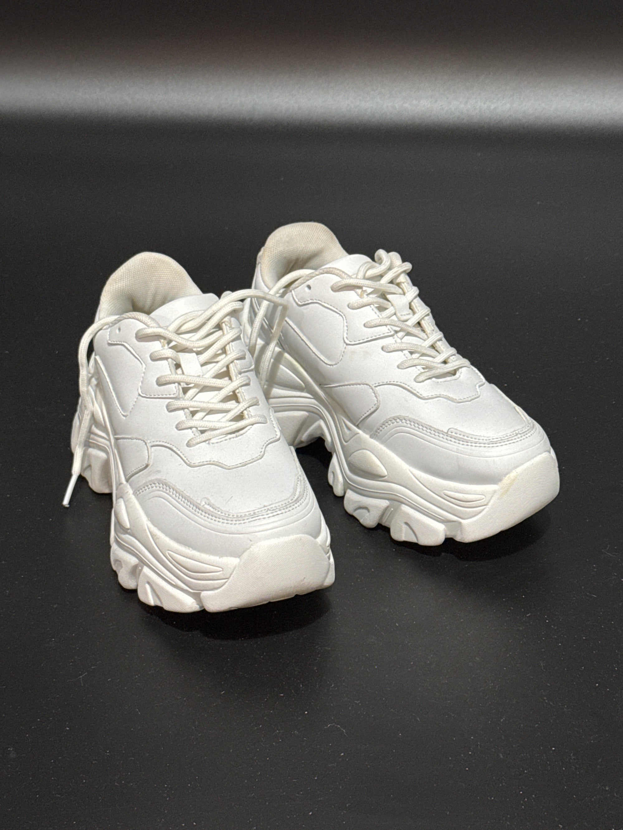 Chunky White Sneakers US6