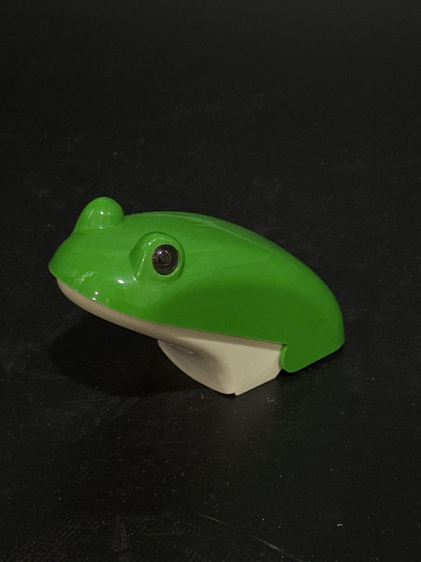 Frog Telephone