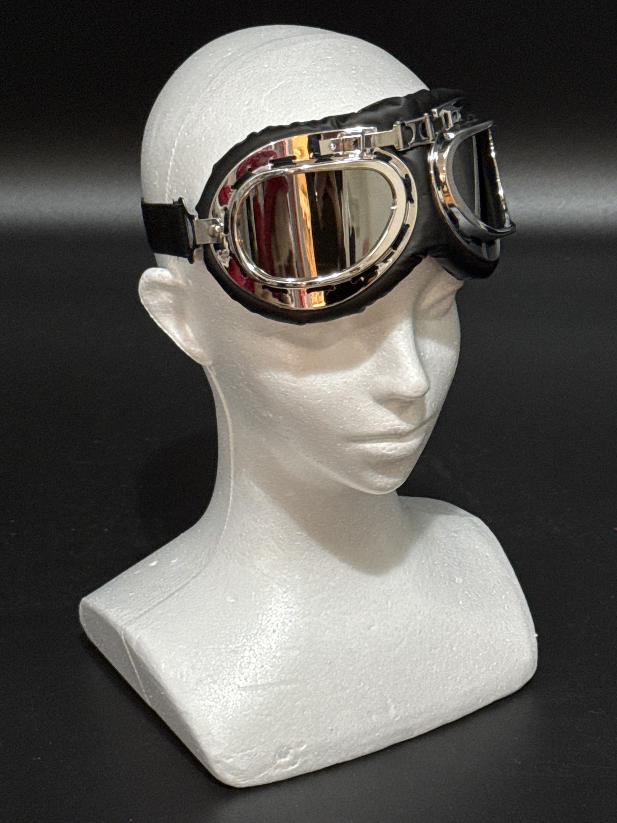 Plastic-y goggles looking thing but it’s actually a goggle like you can see through the lens but I’m not sure if it’s comfortable if you wear it for long periods of time so I’ll just wear it as an accessory- type goggles